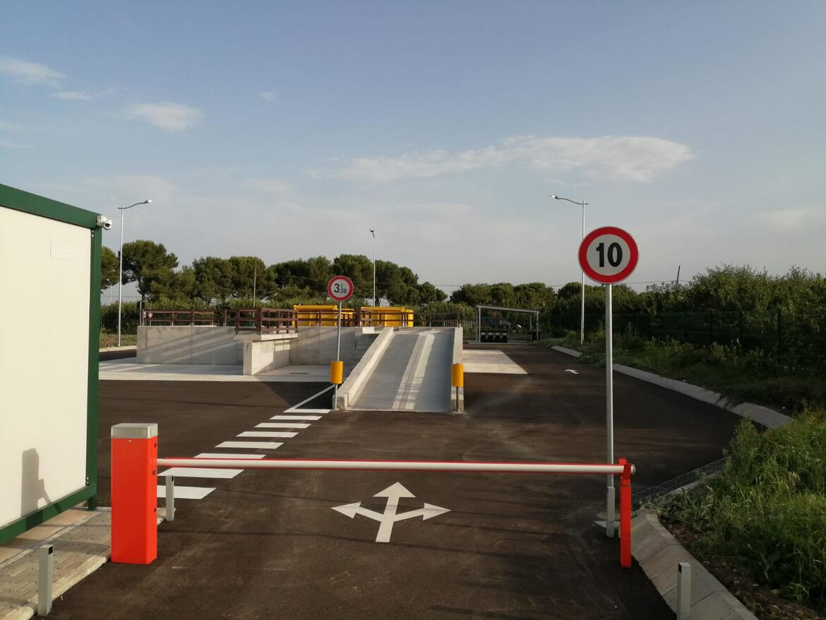 Immagine: Centro_comunale_di_raccolta_324