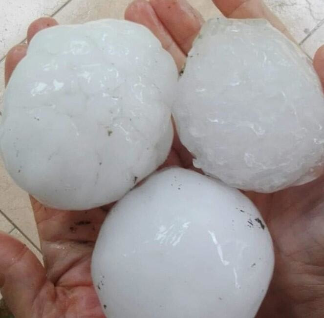 Immagine: Grandinata_2156