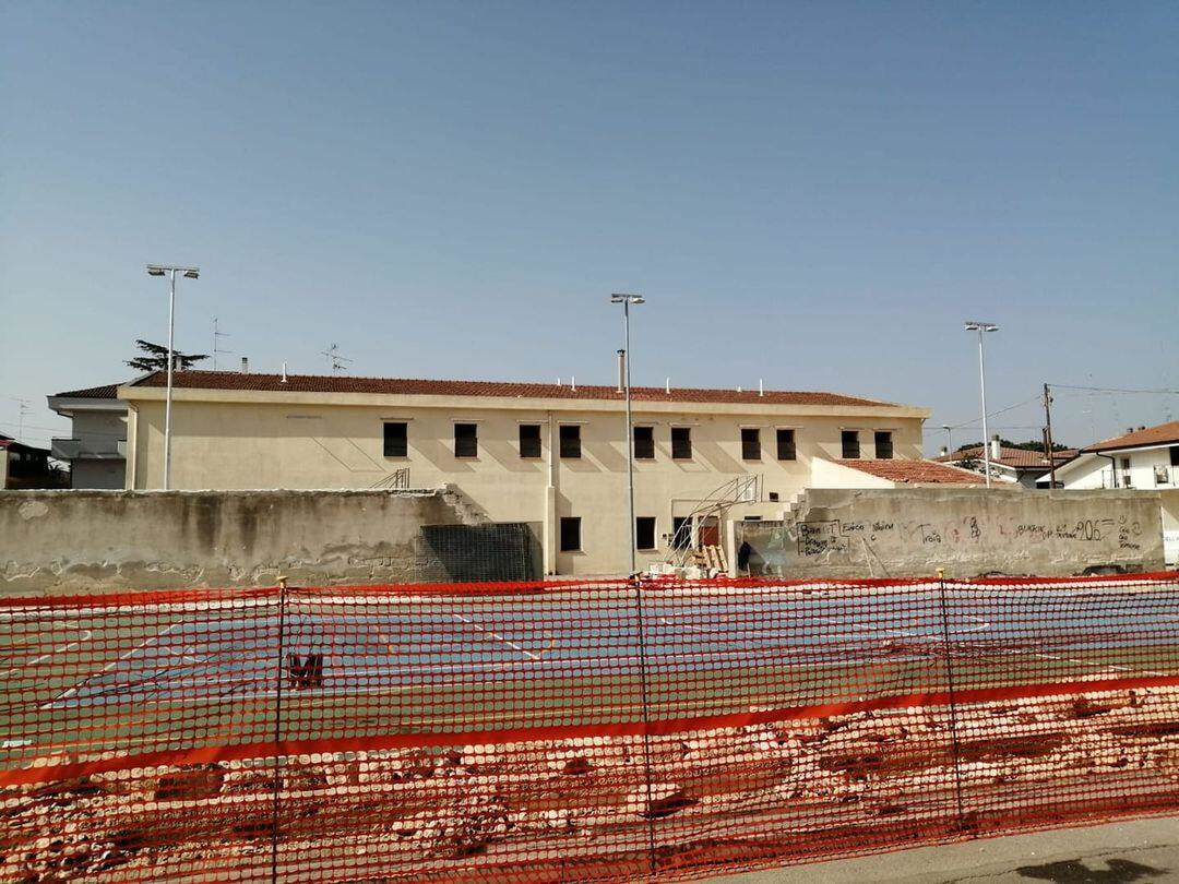 Immagine: I_lavori_in_corso_presso_lex_carcere_e_il_campo_multisport364
