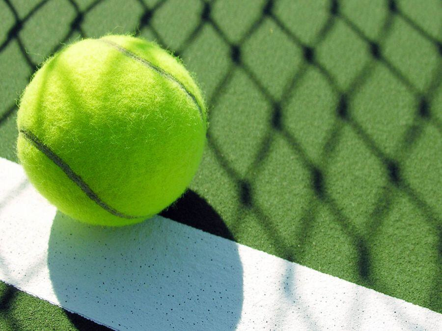 Immagine: sfondo-tennis589