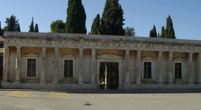 Immagine: Il_cimitero_comunale_556